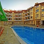 Eggo - Oasis Kamchia Apartamento